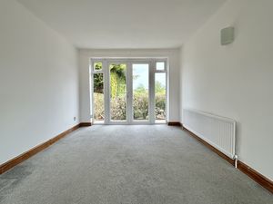 Dining Area- click for photo gallery